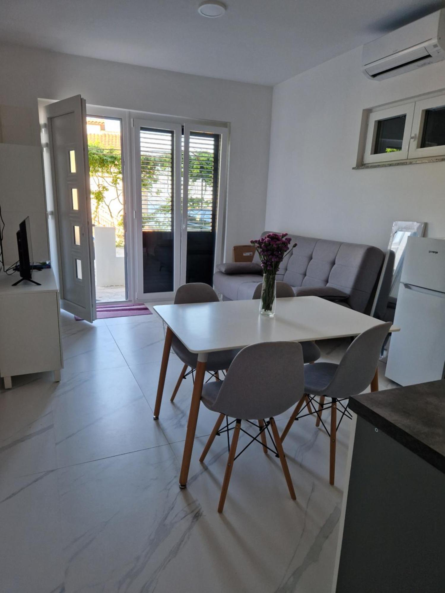 Apartman Bauer - Omis- Nemira Екстер'єр фото